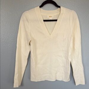 Anthropologie MAEVE medium Cream V-Neck Sweater